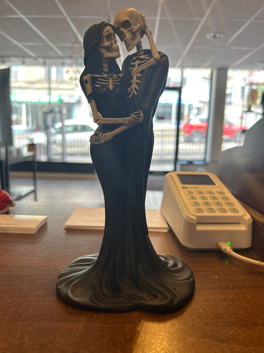 Eternal embrace