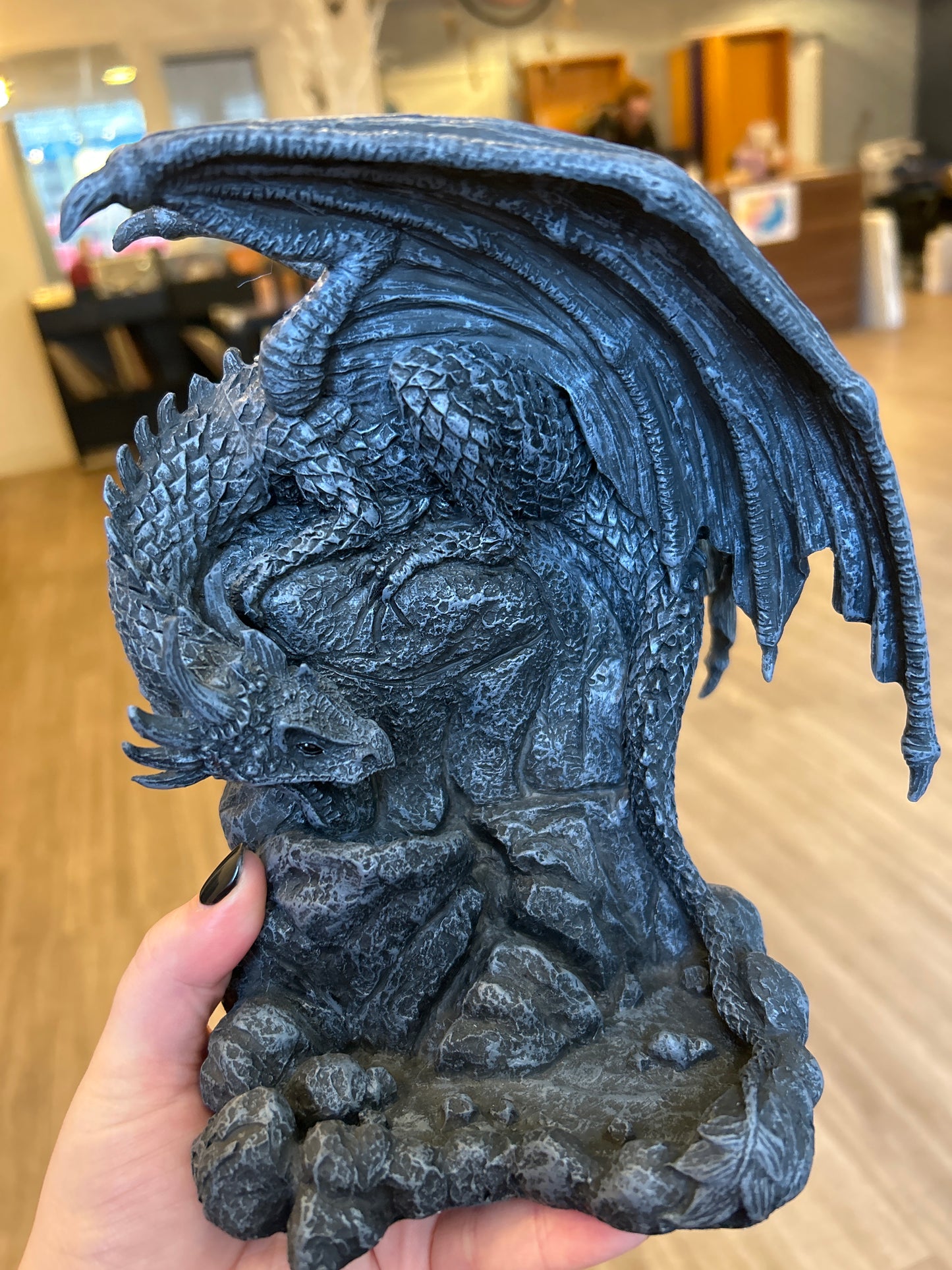 Dragon pool backflow burner