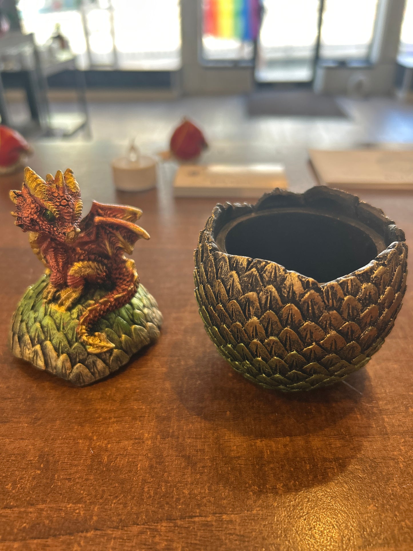 Dragonling Perch Box