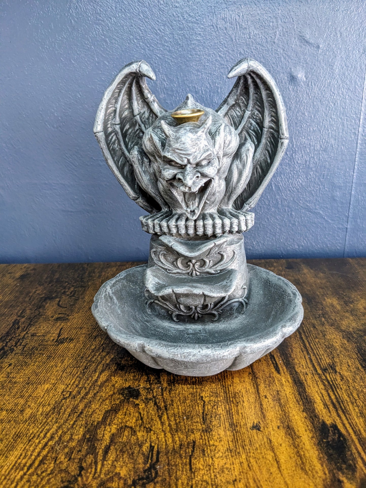 Grotesque Smoke Backflow Incense Burner