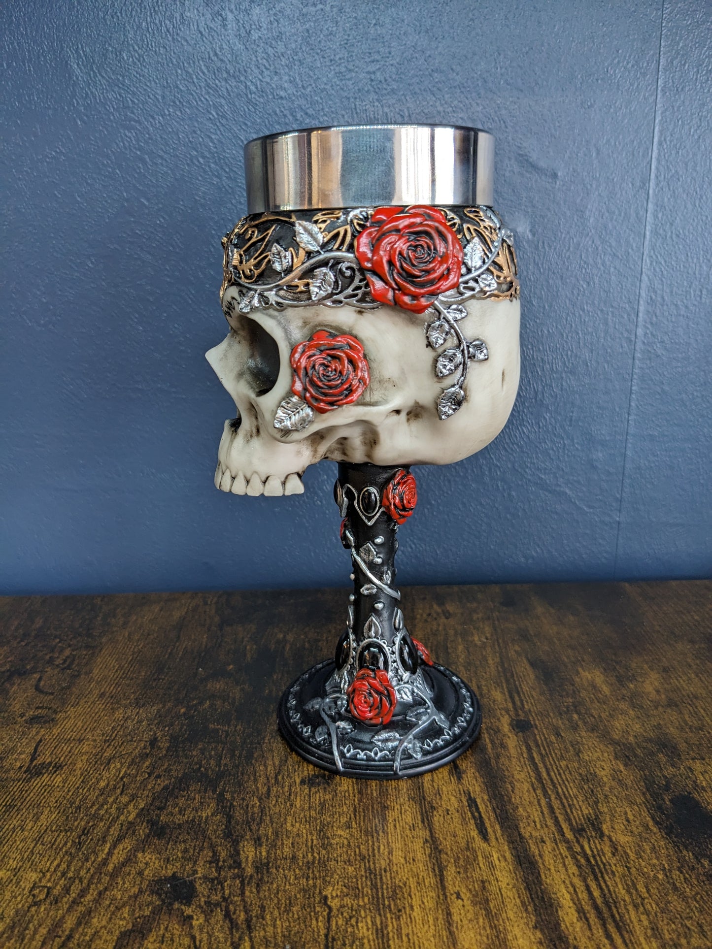 Gothic Roses Goblet