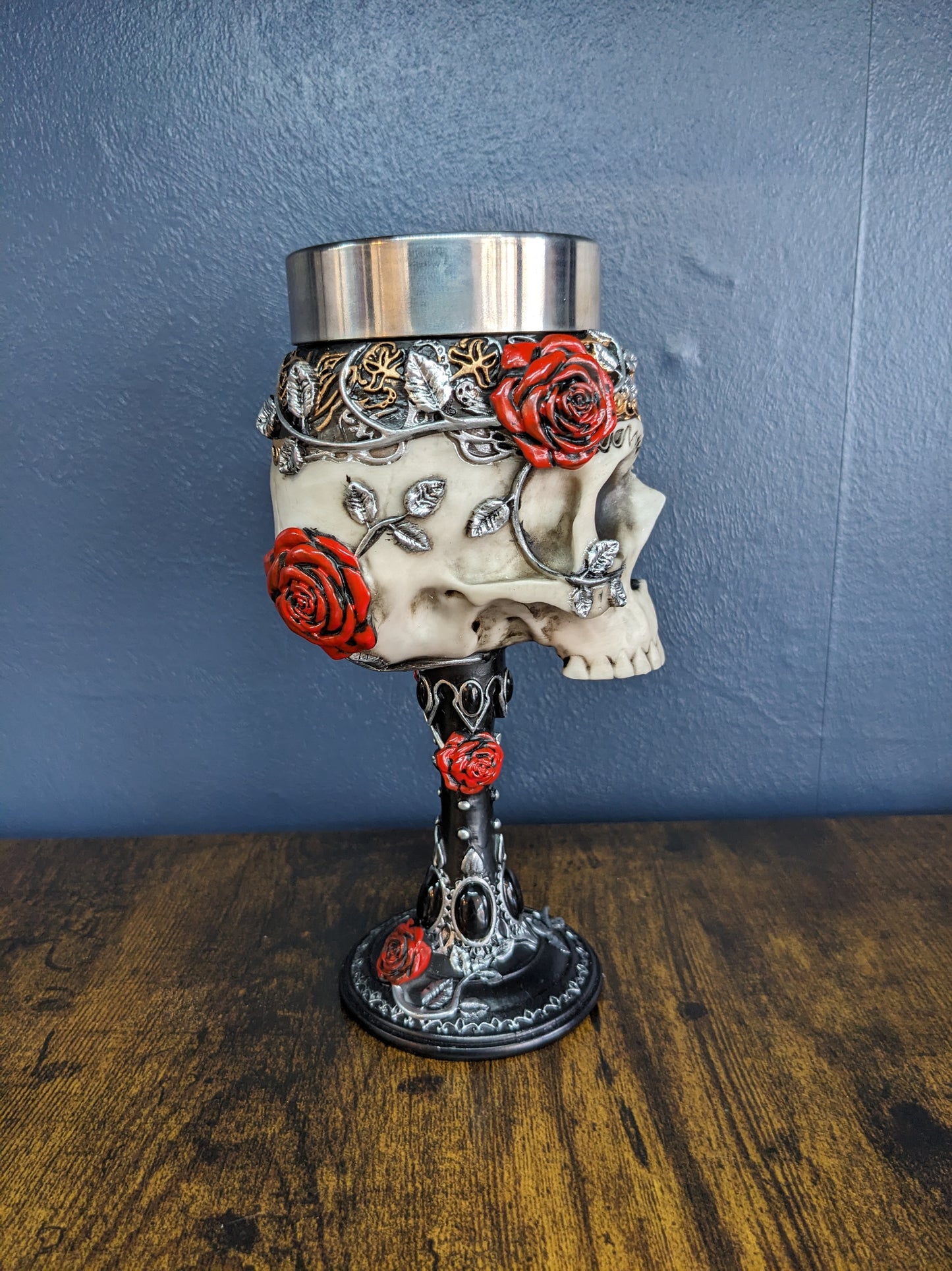 Gothic Roses Goblet